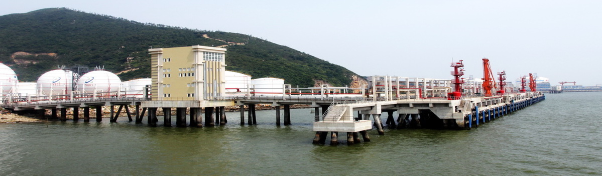 公司承建的新海能源（珠海）有限公司LPG碼頭工程